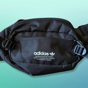 adidas Originals | Utility Crossbody Fanny Pack  | OS